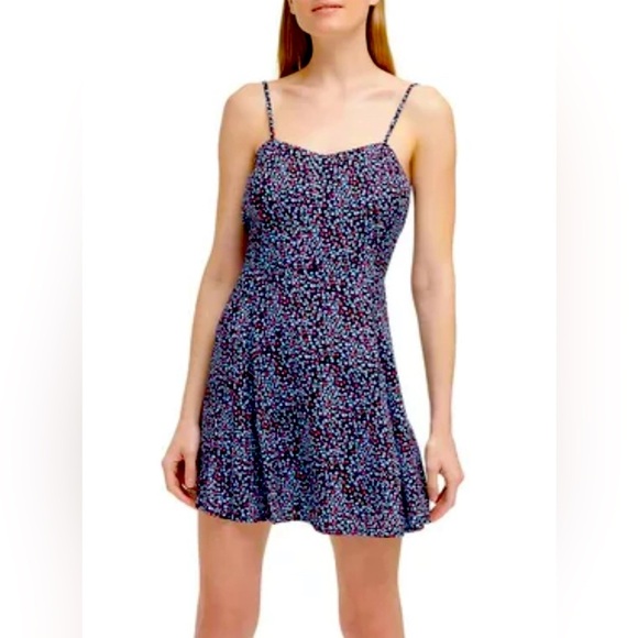 Calvin Klein Jeans Women's Floral Print Adjustable Strap Skater Mini Dress NWOT - Picture 1 of 9